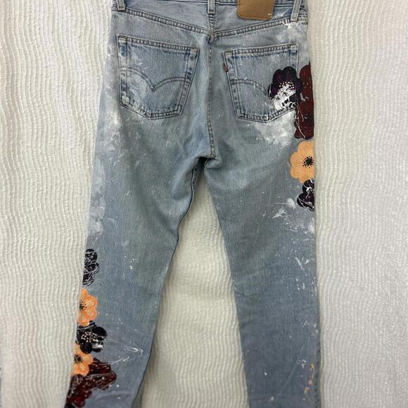 Levi’s Vintage 501 Button Fly Hand Painted Floral Jeans Straight Leg Art Small - Picture 5 of 11